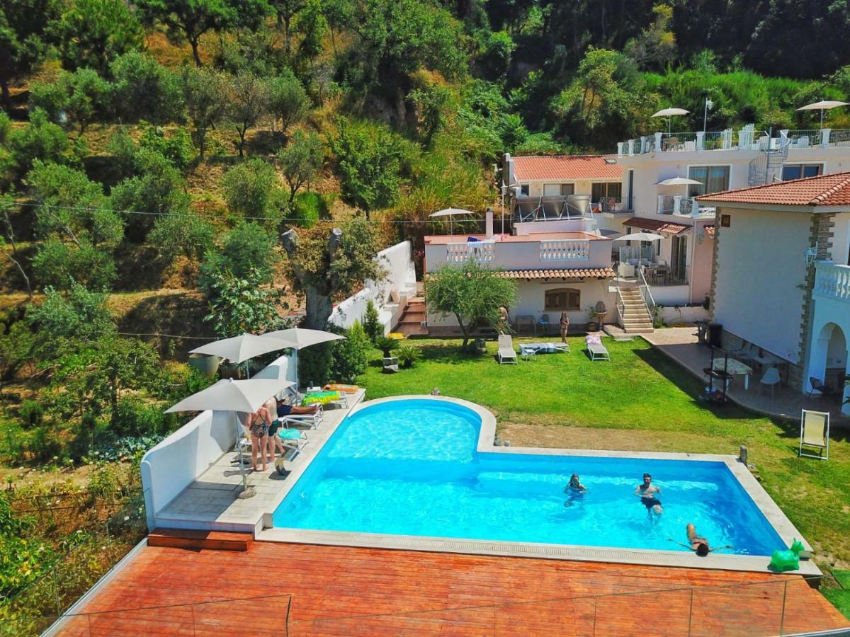 Appartamenti Borgo Panoramico N 4 Тропея Экстерьер фото